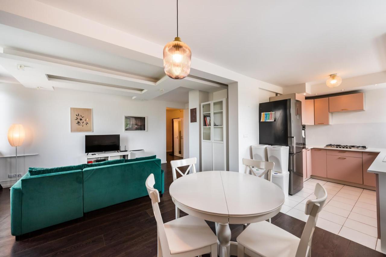 Saska Kepa Green Apartment Warschau Exterior foto