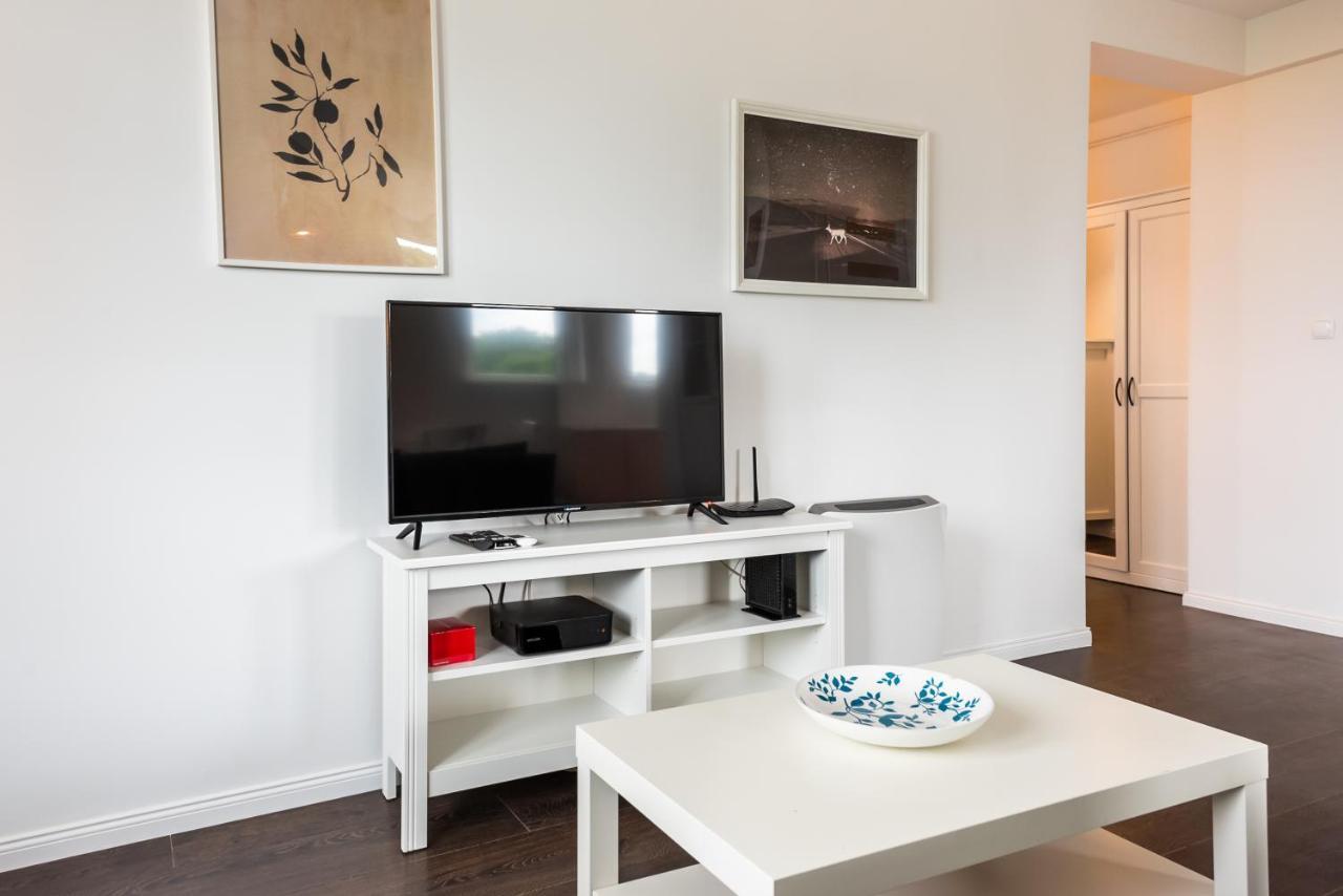 Saska Kepa Green Apartment Warschau Exterior foto
